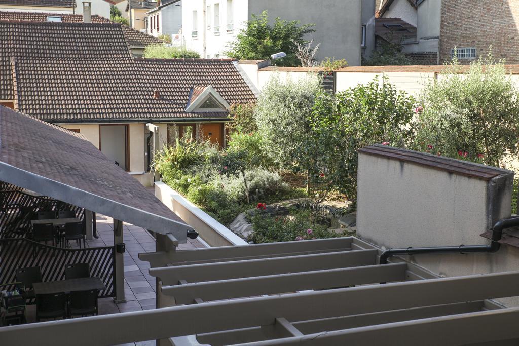 La Ferme Des Barmonts Aparthotel Villejuif